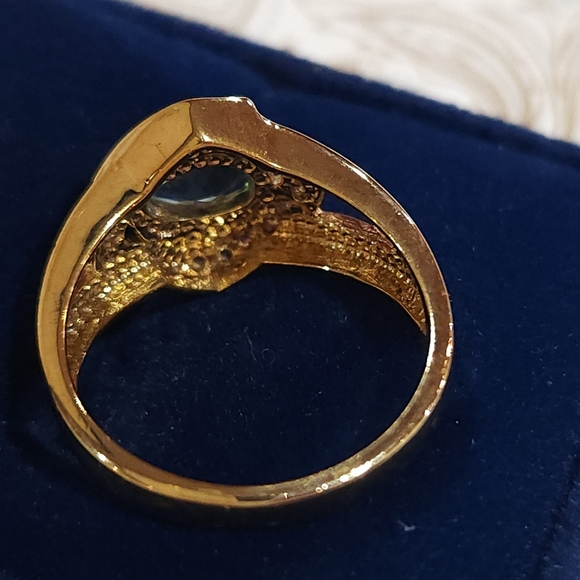 Sterling Silver 925 Blue Topaz Ring, Vintage, Size 8 - Picture 4 of 7